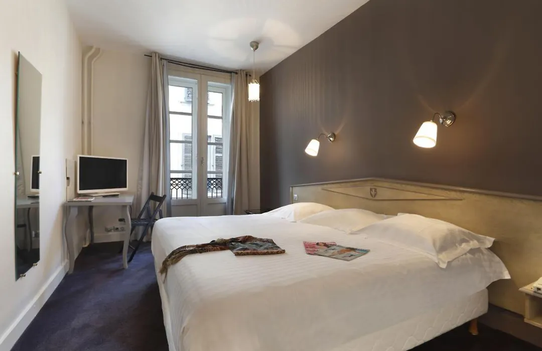 Hotel Le Roncevaux-1